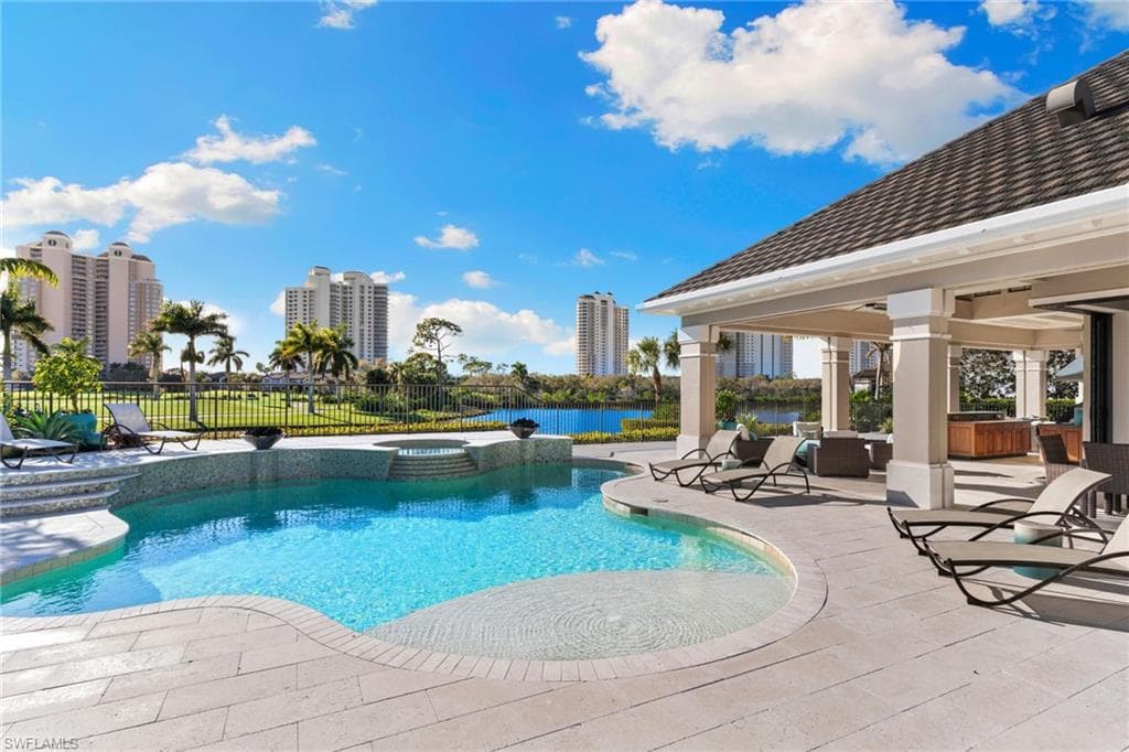 26180 Woodlyn DR-42