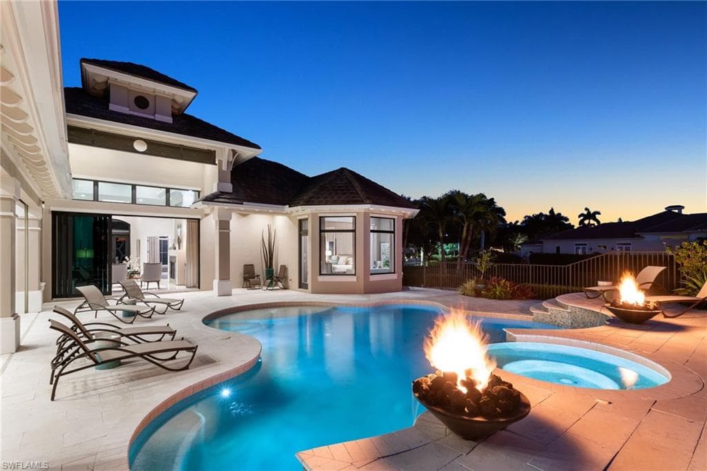 26180 Woodlyn DR-43