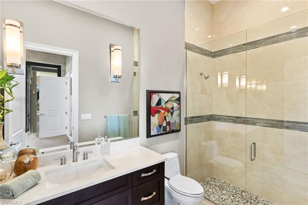 26180 Woodlyn DR-30