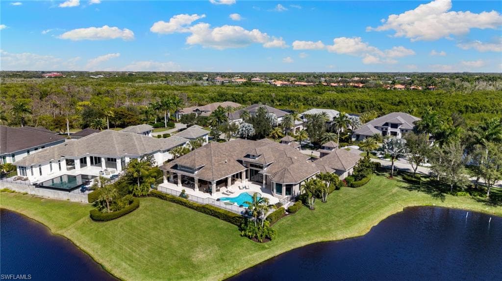 26180 Woodlyn DR-45