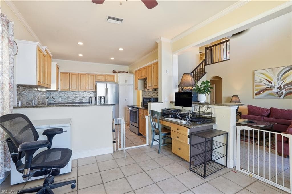 1624 Emerald Cove DR-15