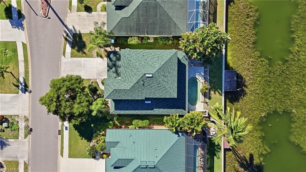 1624 Emerald Cove DR-39