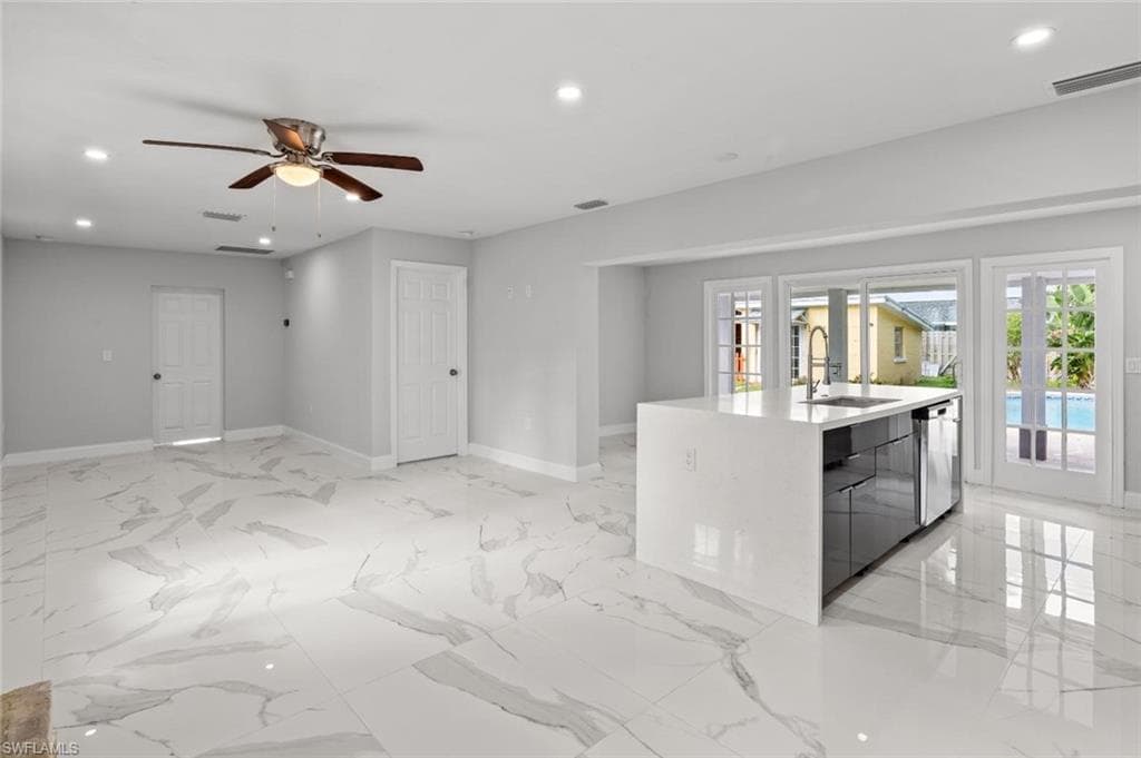 4970 Riverside DR-7