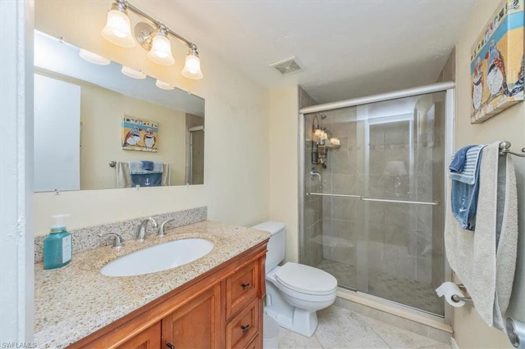 305 Goodlette-Frank RD S C304-17