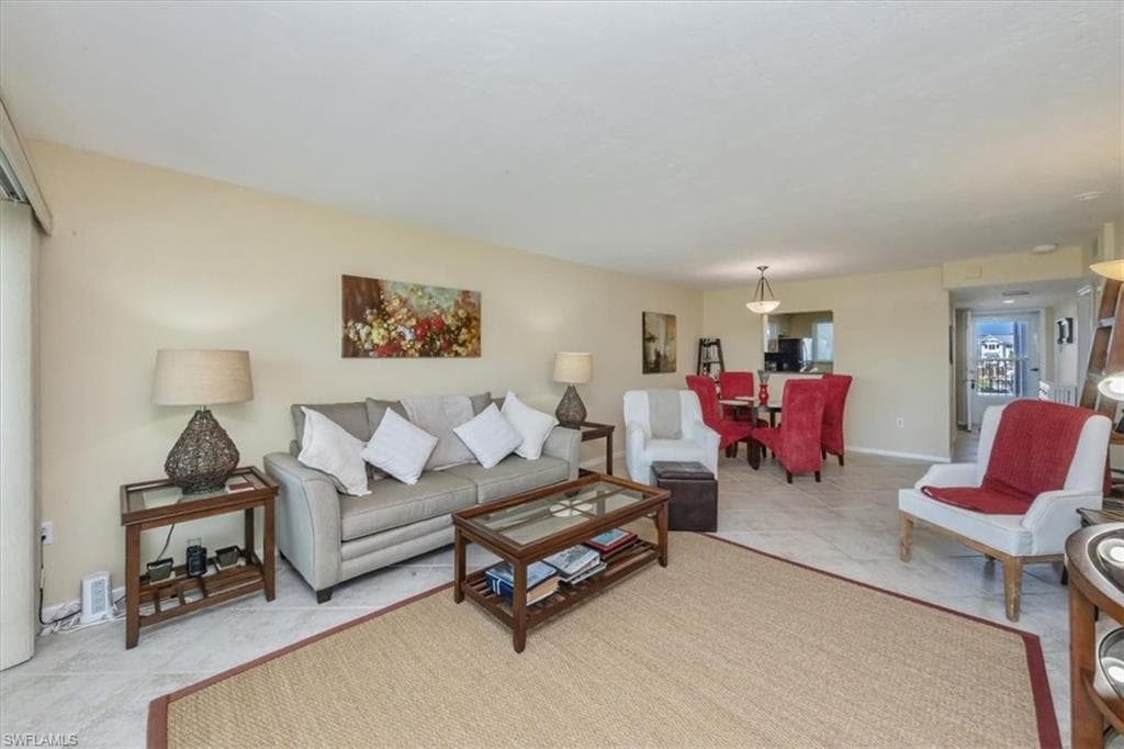 305 Goodlette-Frank RD S C304-7