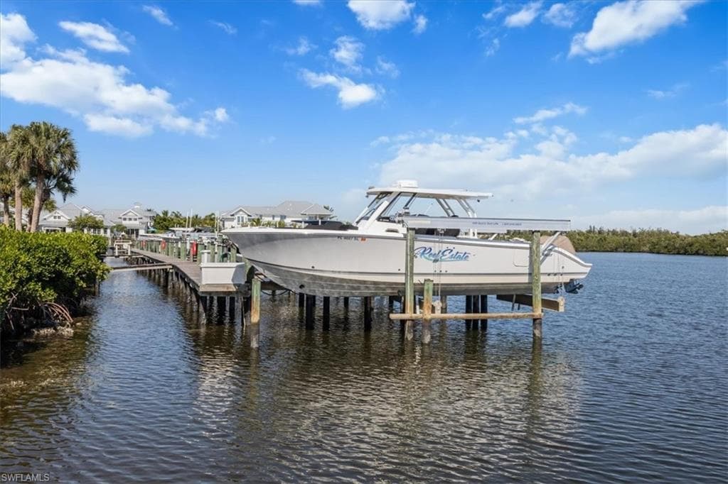 305 Goodlette-Frank RD S C304-32