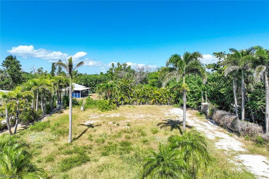 524 Lagoon DR-2