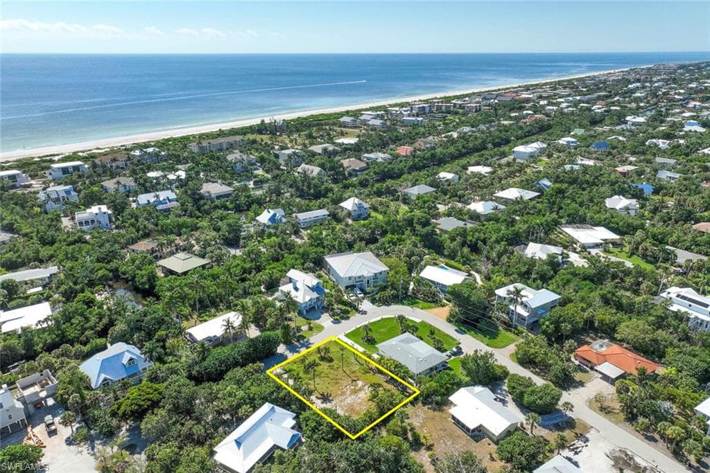 524 Lagoon DR-5