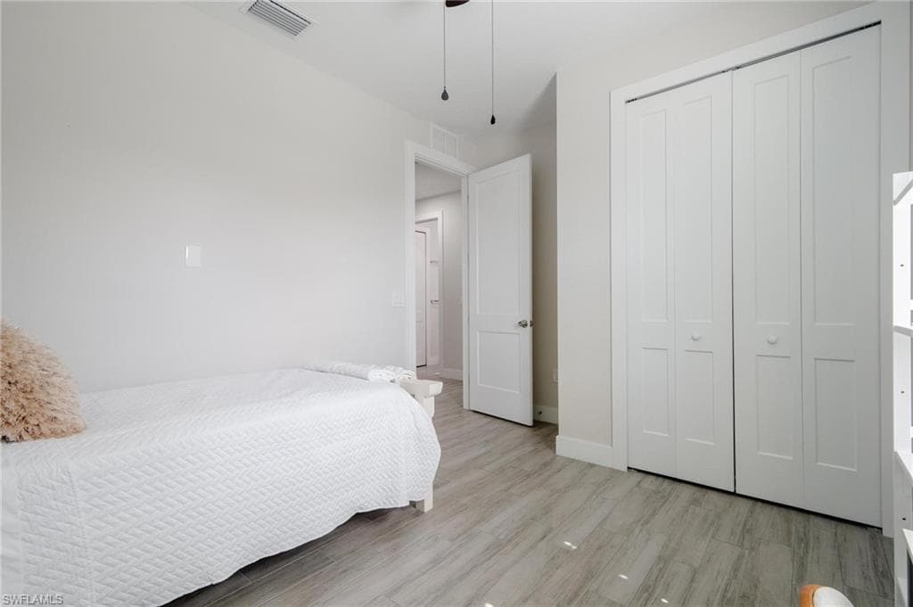 4665 Keylargo LN-22
