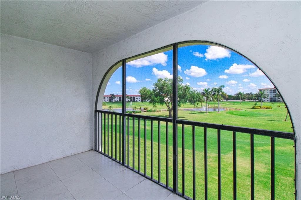 41 High Point CIR S 303-1