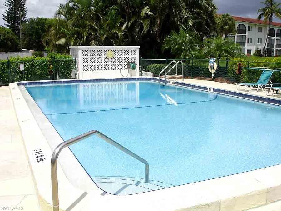 41 High Point CIR S 303-33