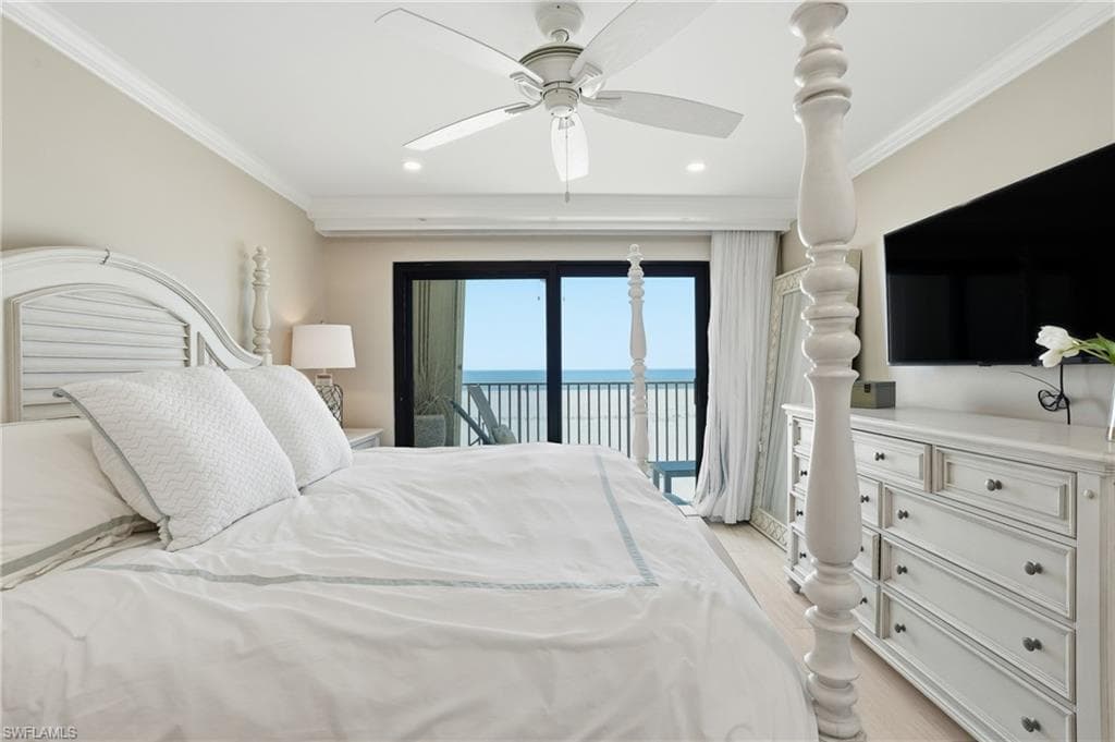 2532 Estero BLVD 102-25