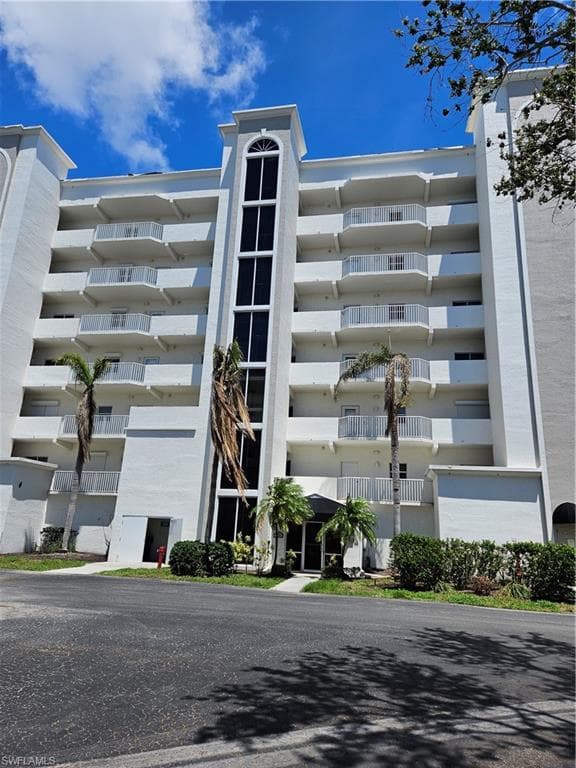 4331 Bay Beach LN 152-20