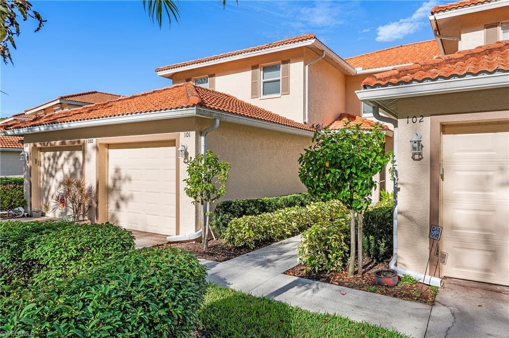 280 Robin Hood CIR 101-3