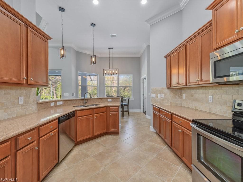 26430 Doverstone ST-11