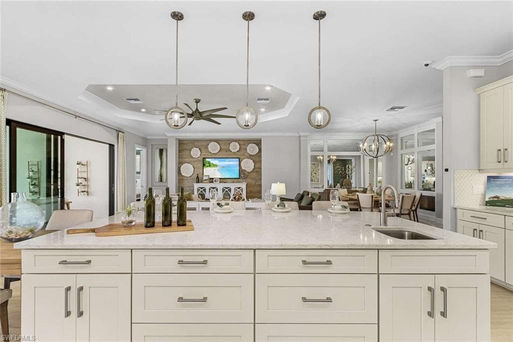 11591 Venetian Lagoon DR-15