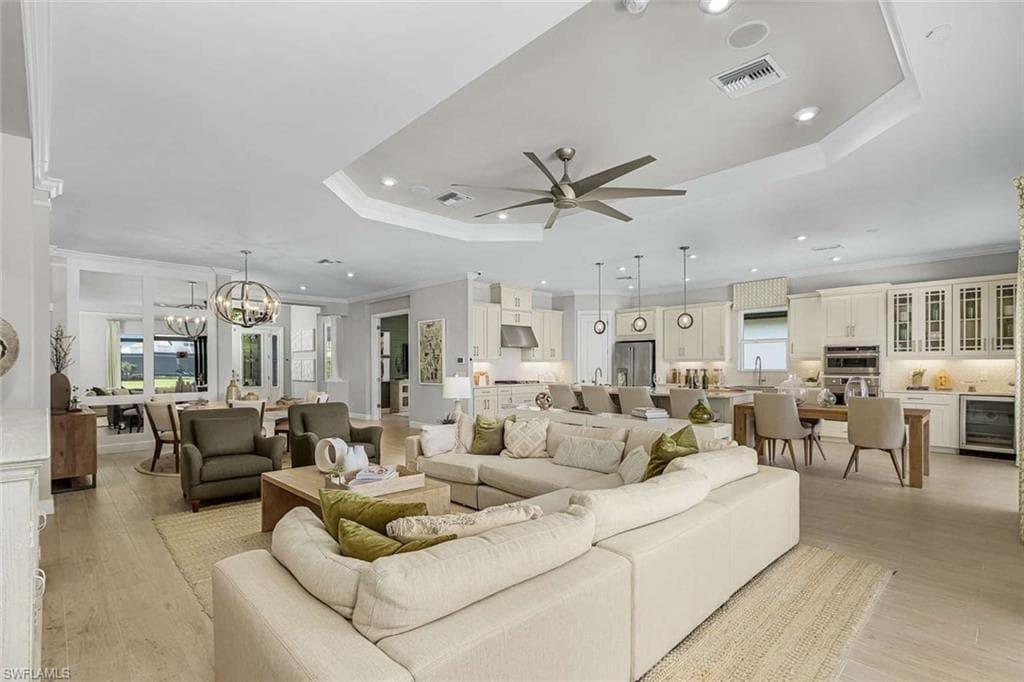 11591 Venetian Lagoon DR-8
