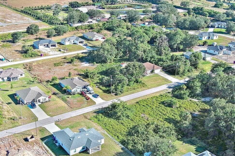 341 Ranchito AVE-13