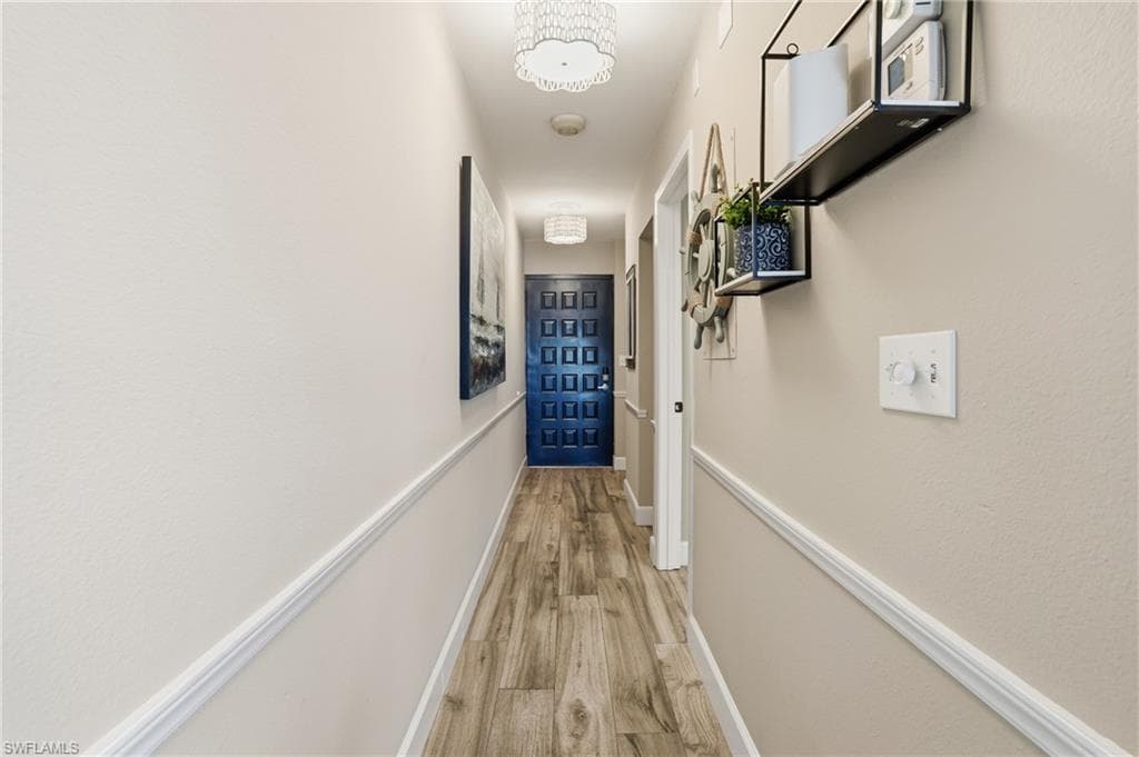 400 Lenell RD 706-7