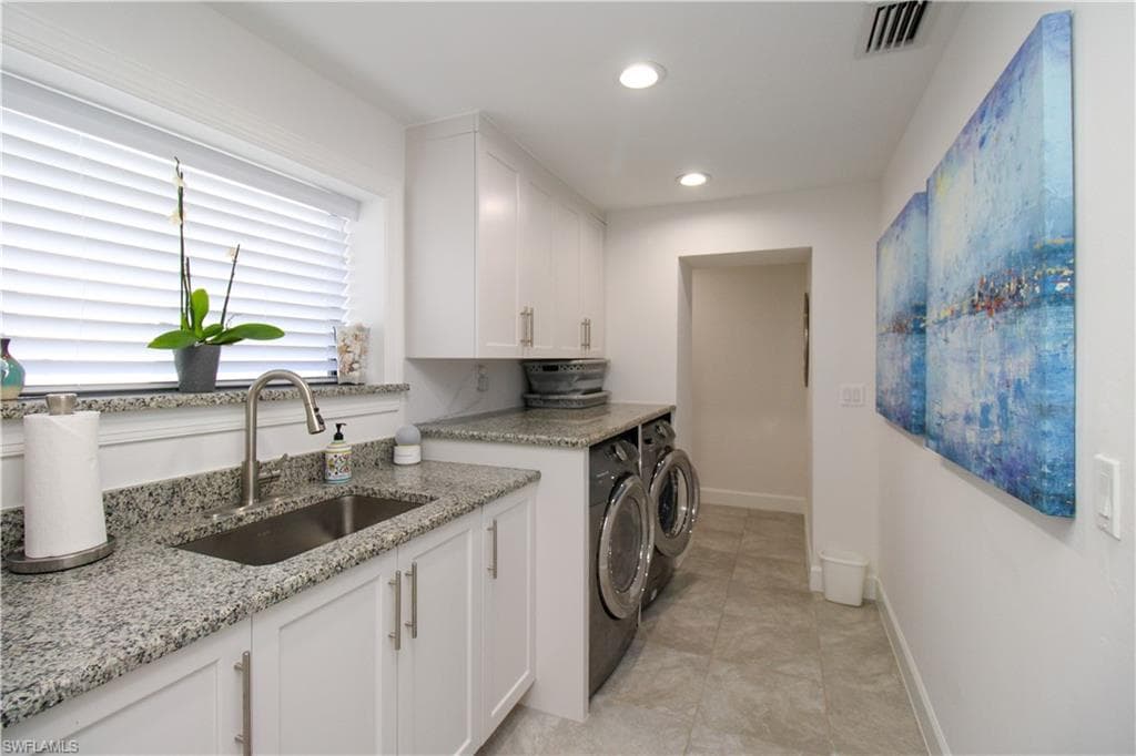 1555 Crayton RD-23