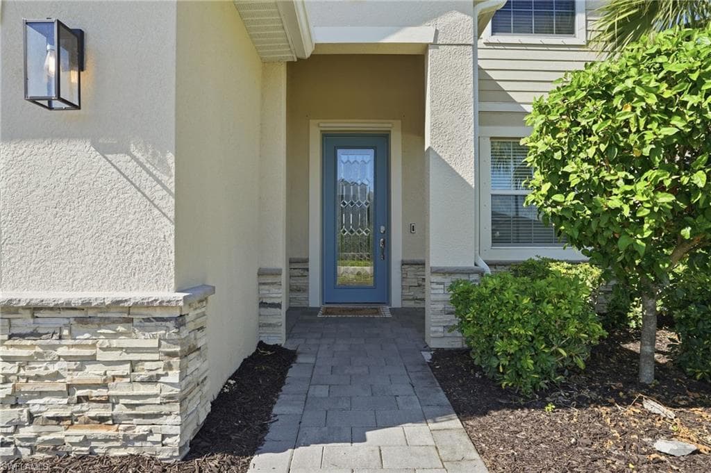 2169 Clementine ST-3