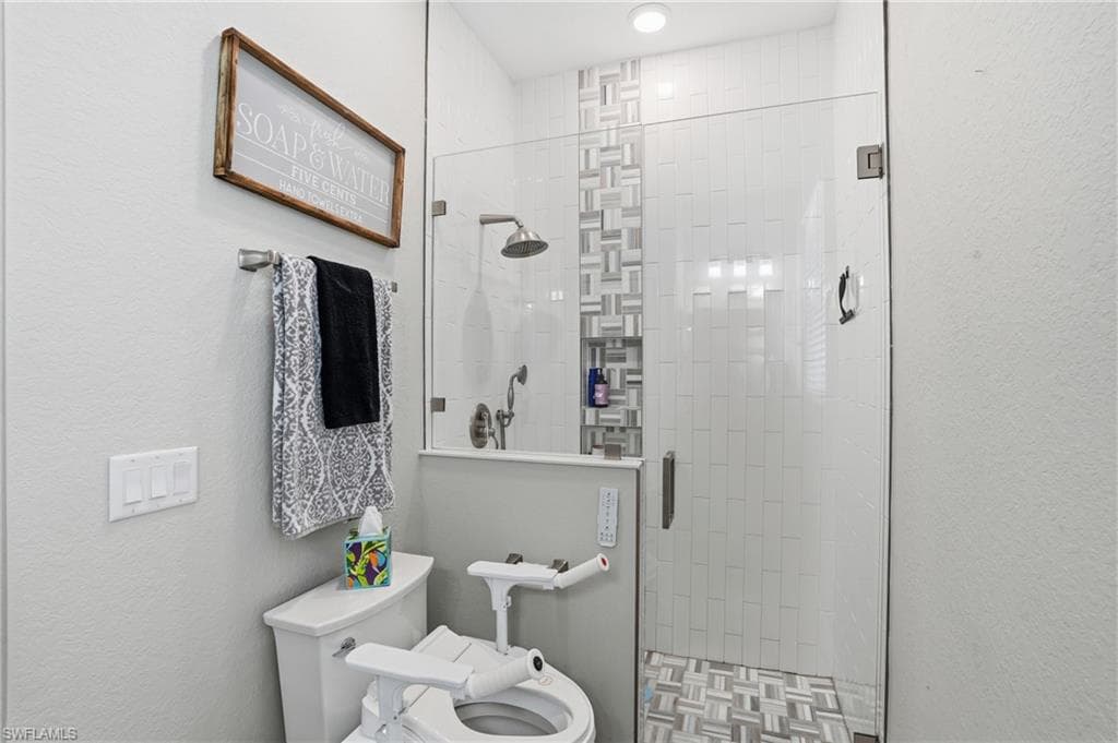 2169 Clementine ST-21