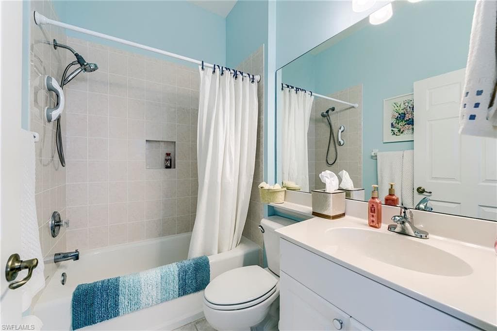 8920 Crown Colony BLVD-30