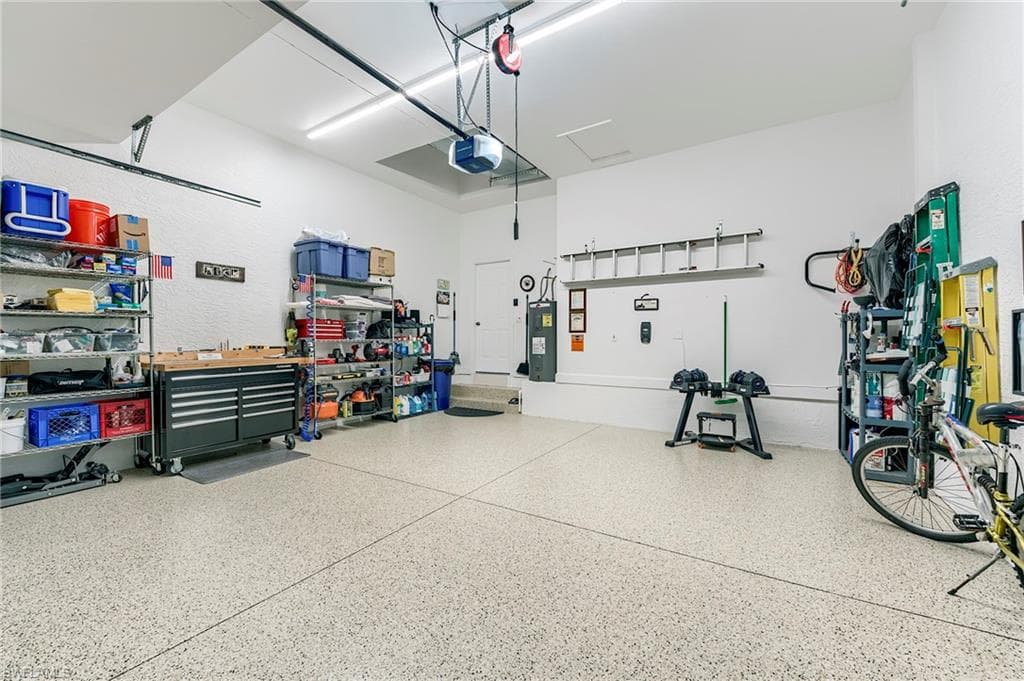 8920 Crown Colony BLVD-37