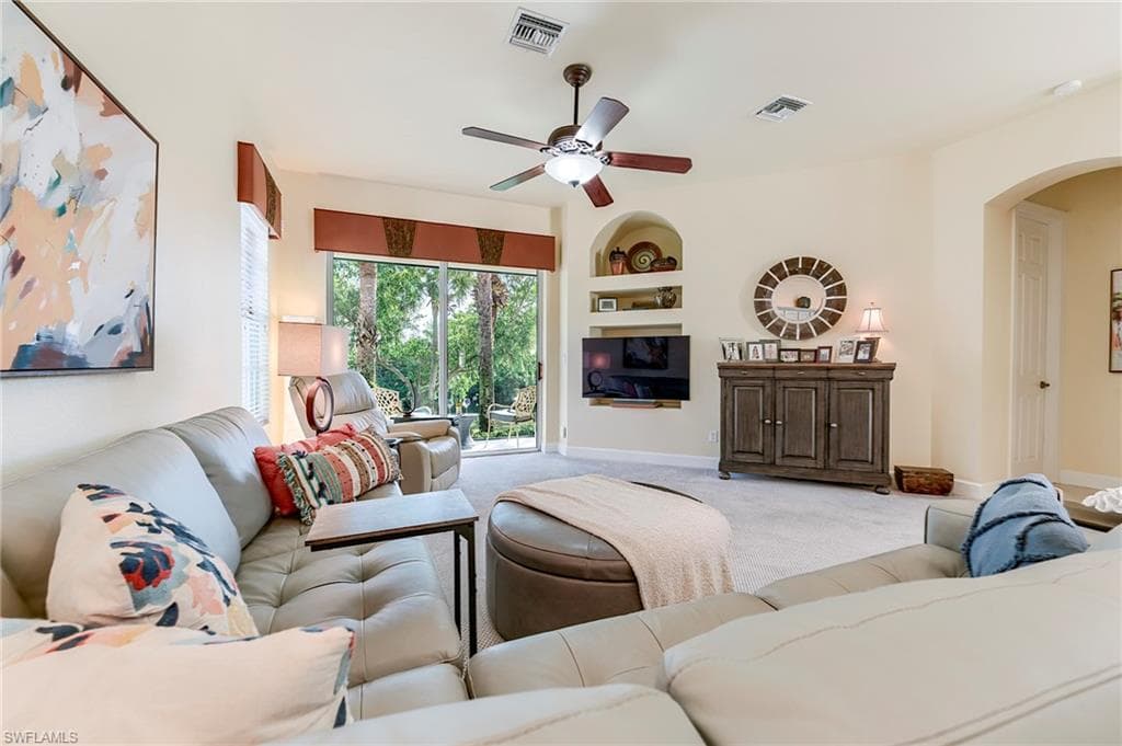 8920 Crown Colony BLVD-19
