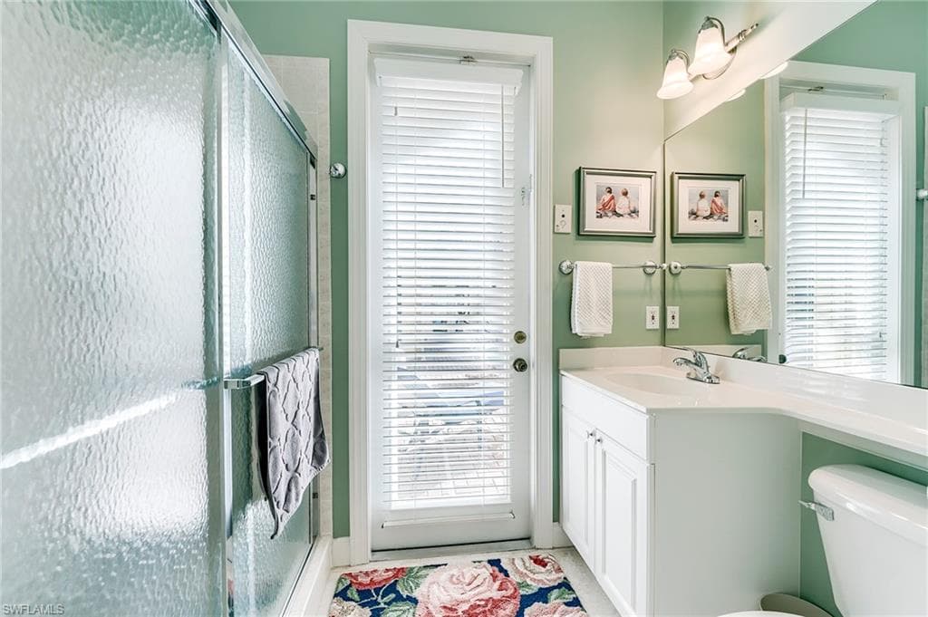 8920 Crown Colony BLVD-35