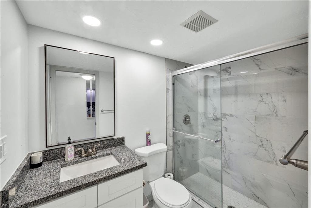 16478 Timberlakes DR 103-22