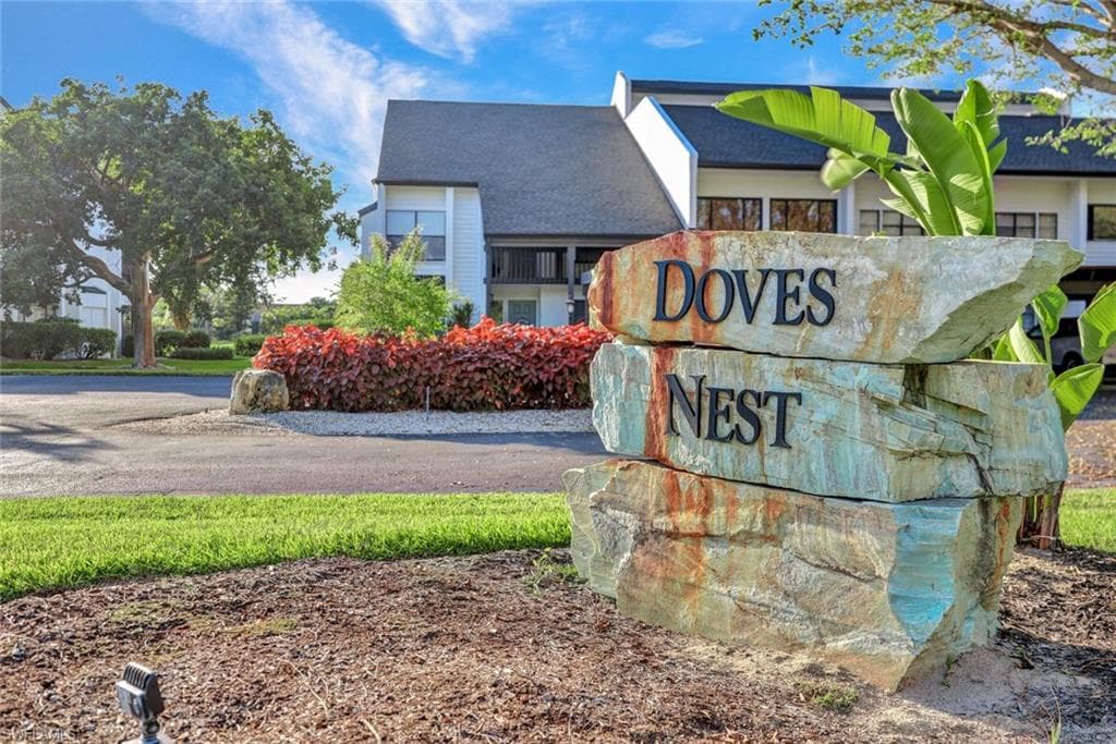 16478 Timberlakes DR 103-33