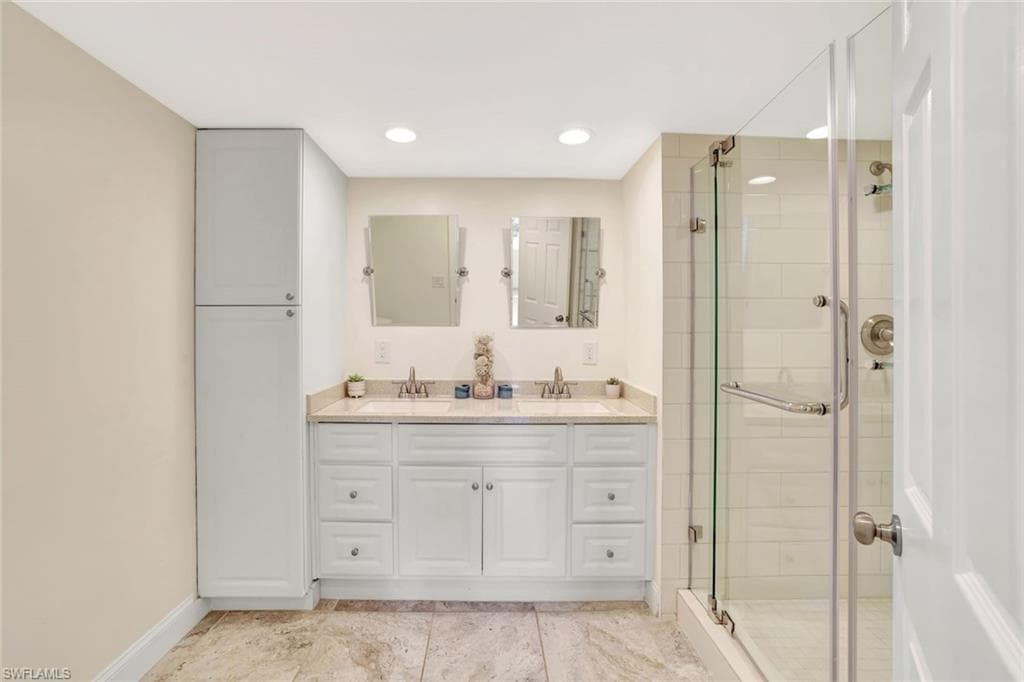 340 Horse Creek DR 207-16