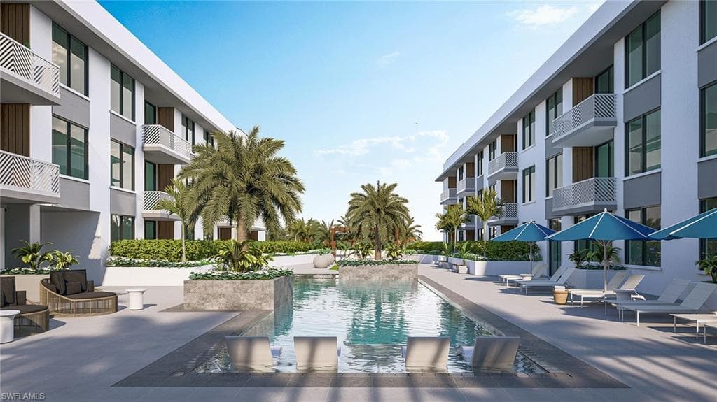4936 Tamiami Trail E TRL 306-6
