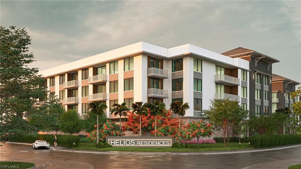 4936 Tamiami Trail E TRL 306-4