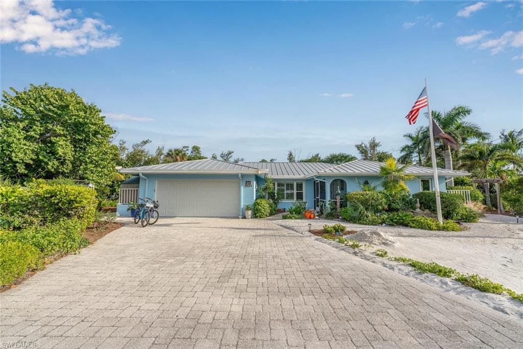 1076 Captains Walk ST-46