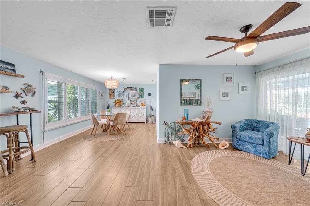 1076 Captains Walk ST-26