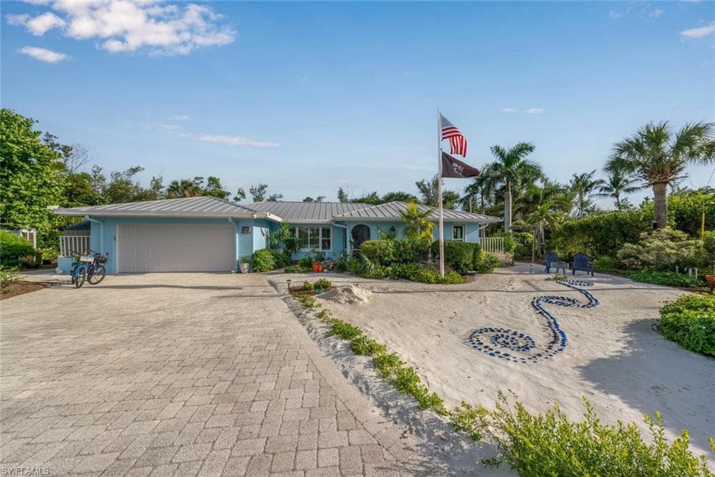 1076 Captains Walk ST-45