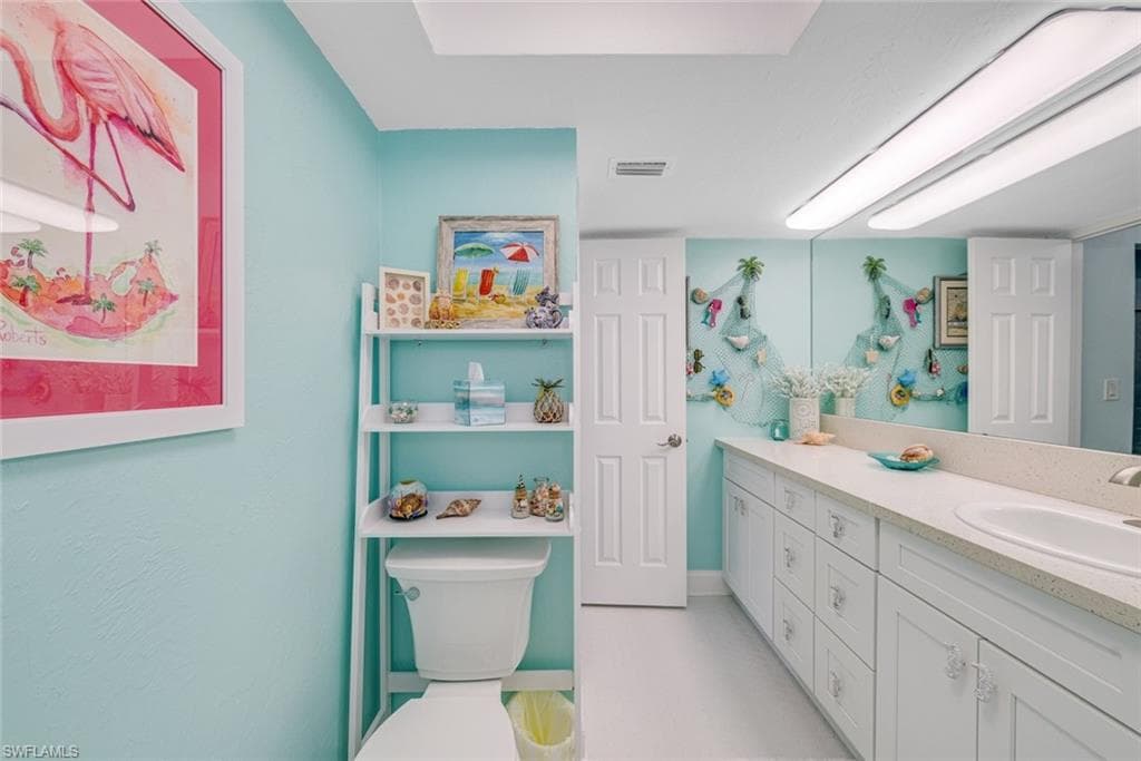 1076 Captains Walk ST-37