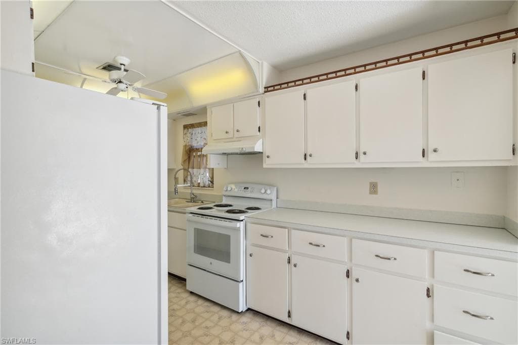 235 Thistle CT-16