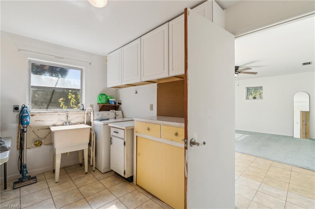 235 Thistle CT-28