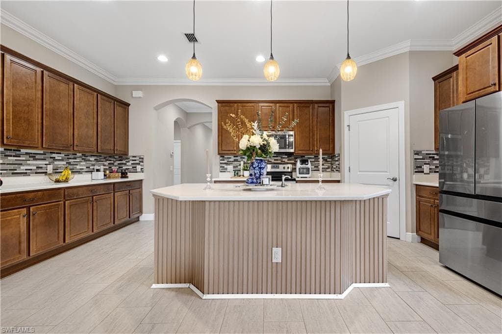 11546 Onyx CIR-7