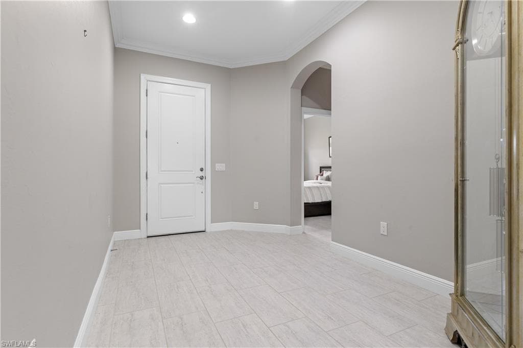 11546 Onyx CIR-30