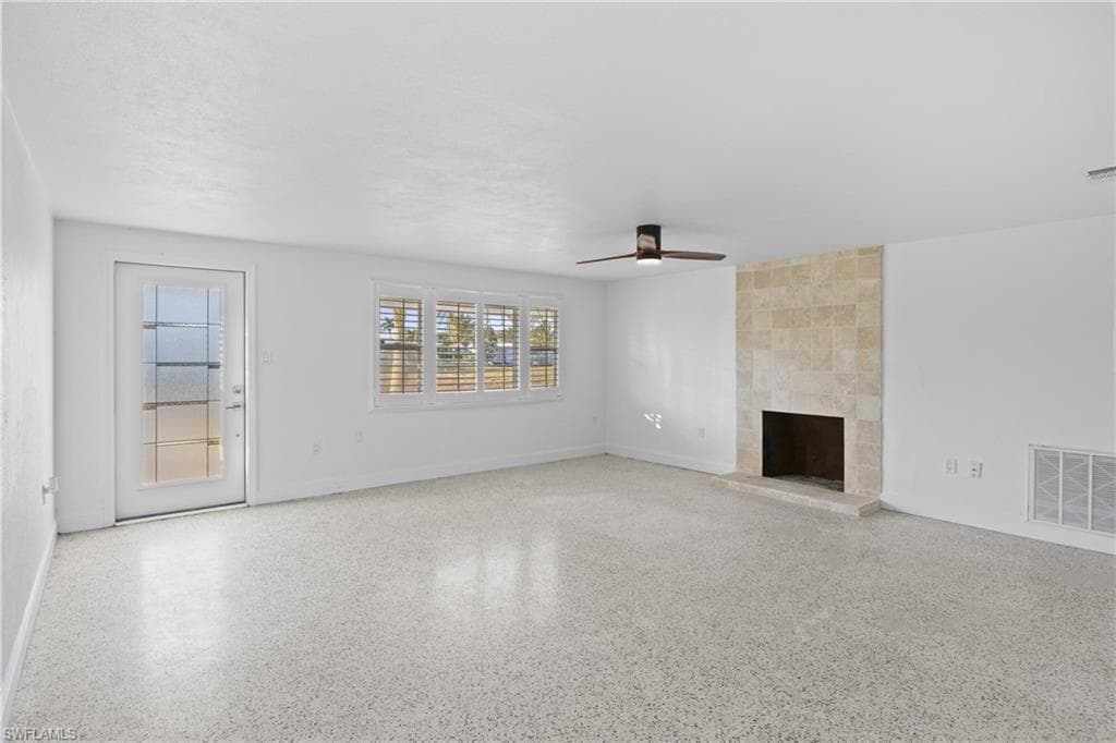 2631 Bayshore DR-3