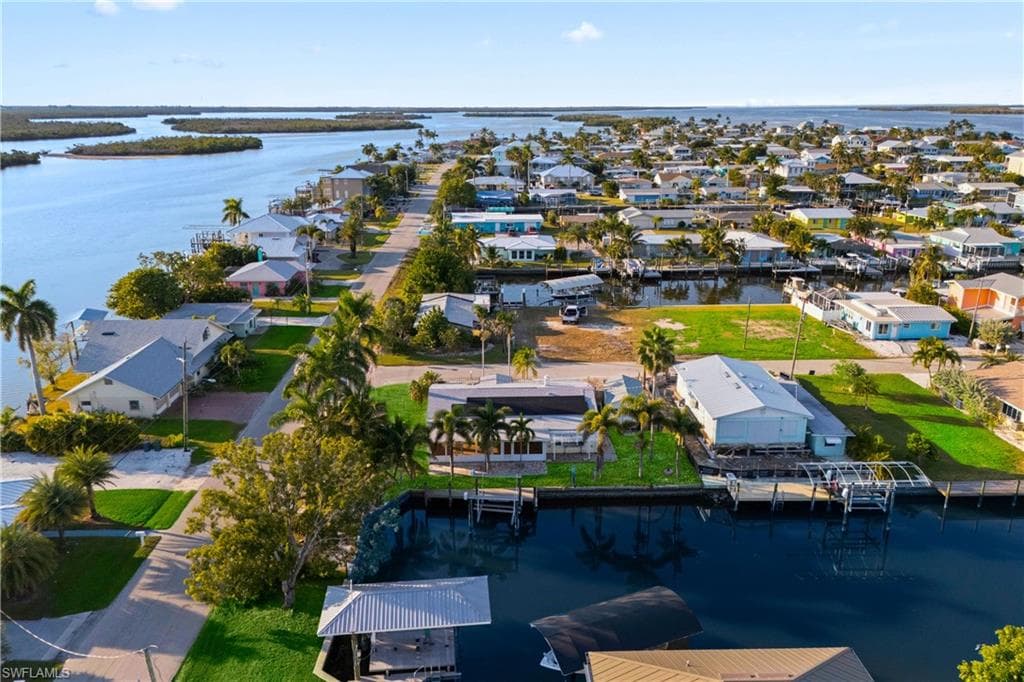 2631 Bayshore DR-28