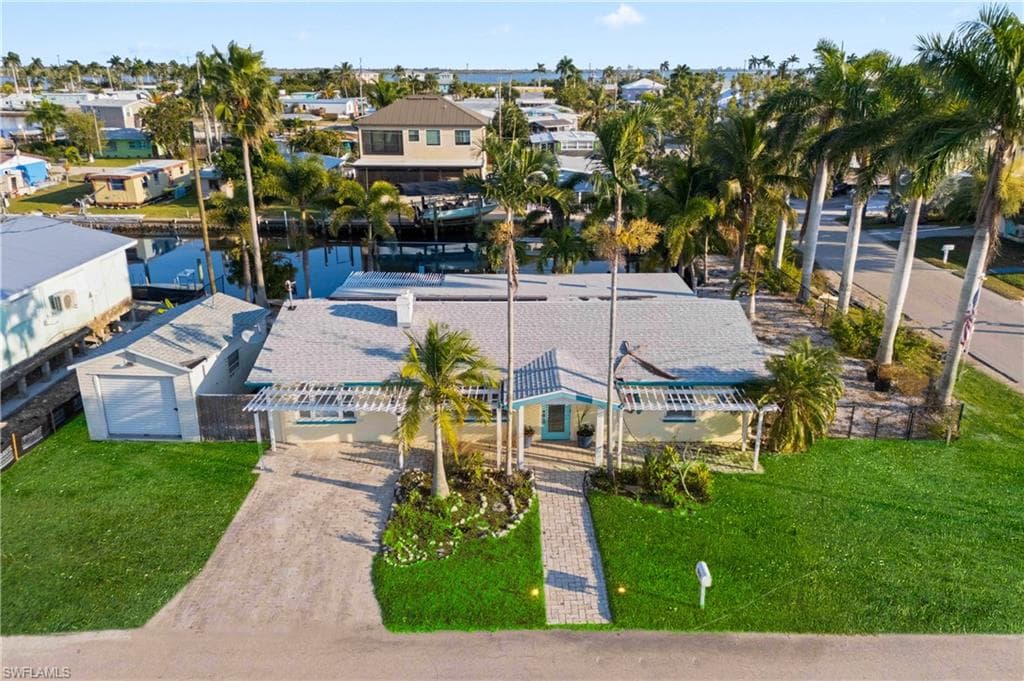 2631 Bayshore DR-33