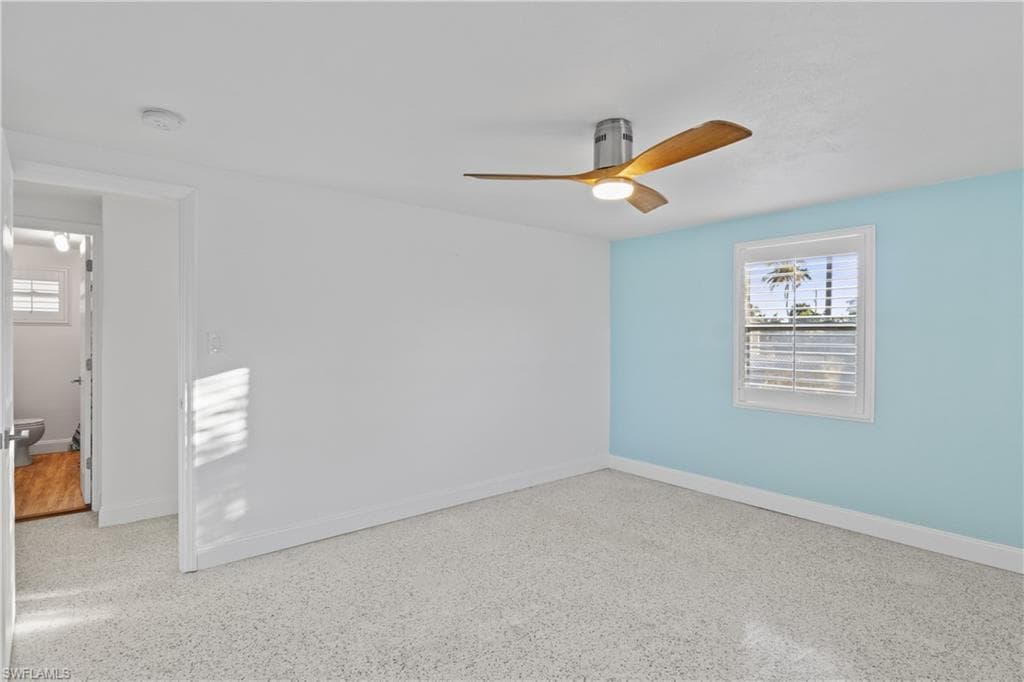 2631 Bayshore DR-18