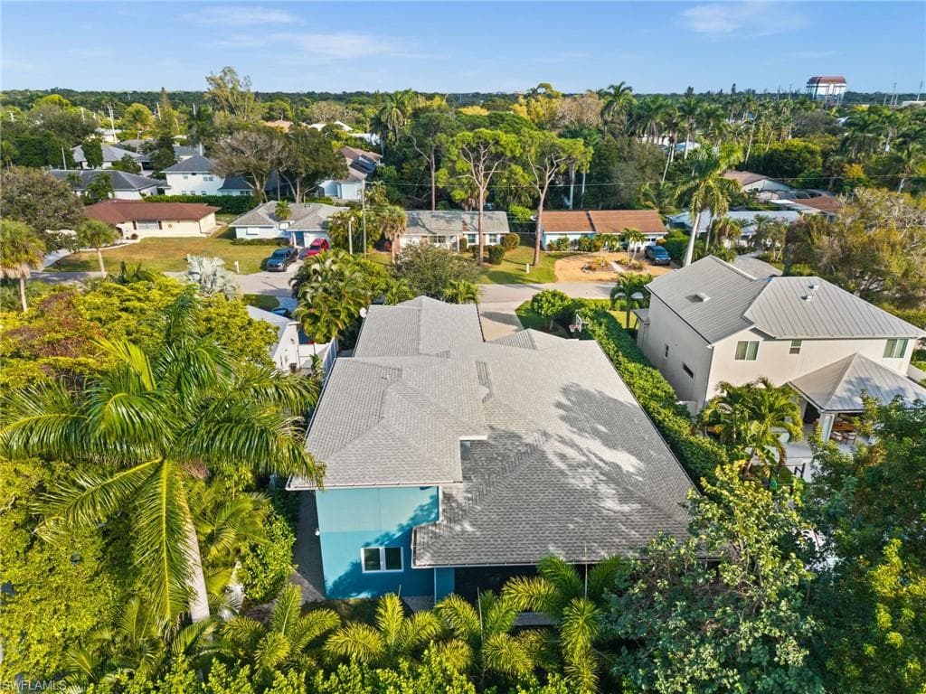 2499 10th ST N-33