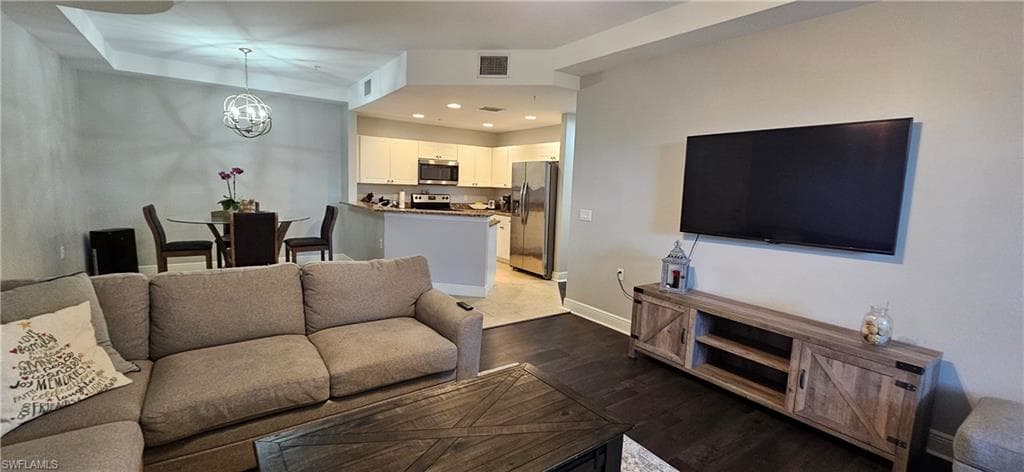 1502 SW 50th ST 104-7