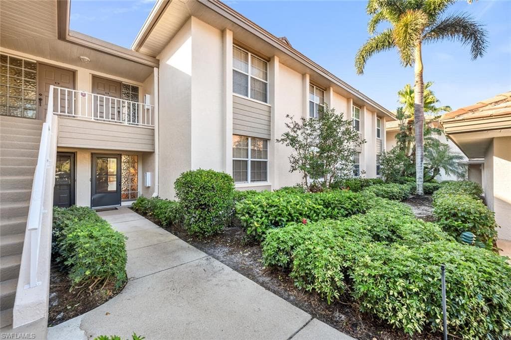26881 Wedgewood DR 102-5
